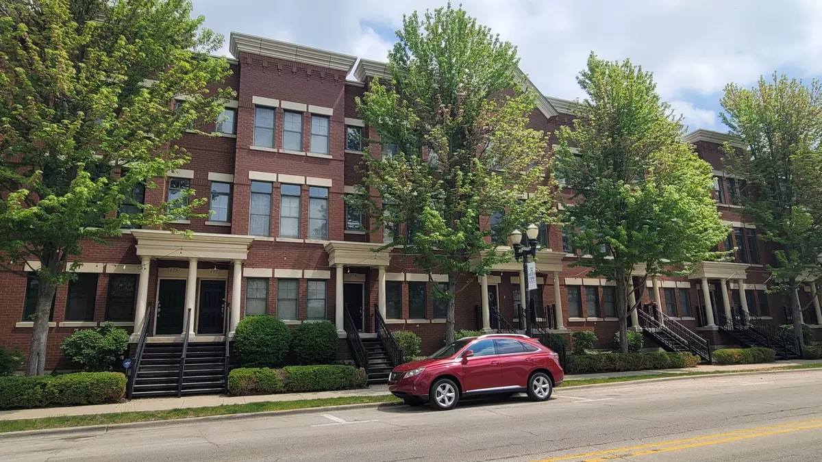 Elgin, IL 60120,179 S Grove Avenue