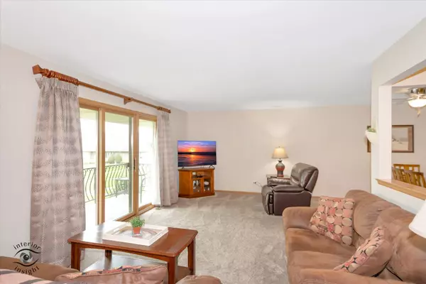 Orland Park, IL 60467,17740 Washington Court #249