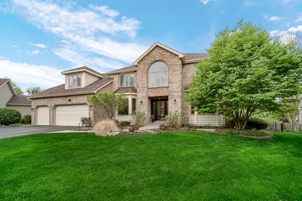 Naperville, IL 60565,2119 Overstreet Court
