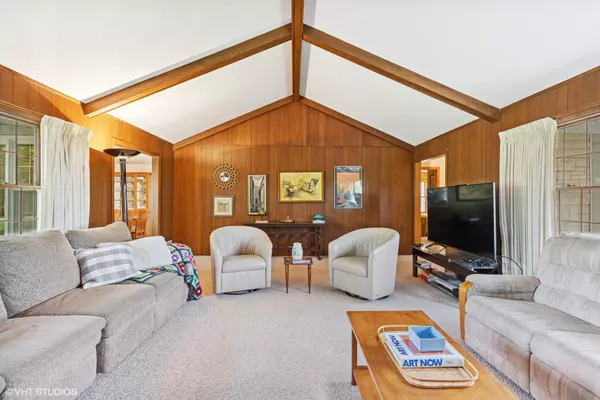 Barrington, IL 60010,26803 W Apple Tree Lane