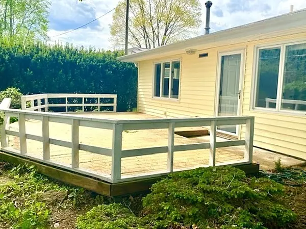 Sterling, IL 61081,1403 E Le Fevre Road