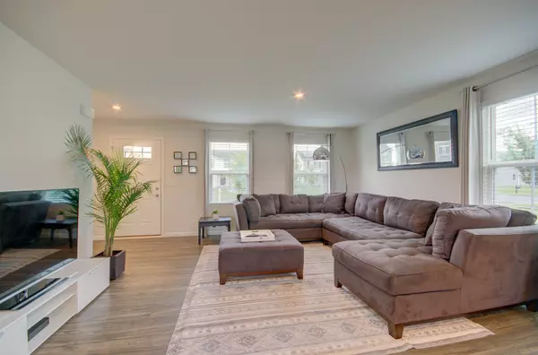 Montgomery, IL 60538,3451 Big Bend Drive