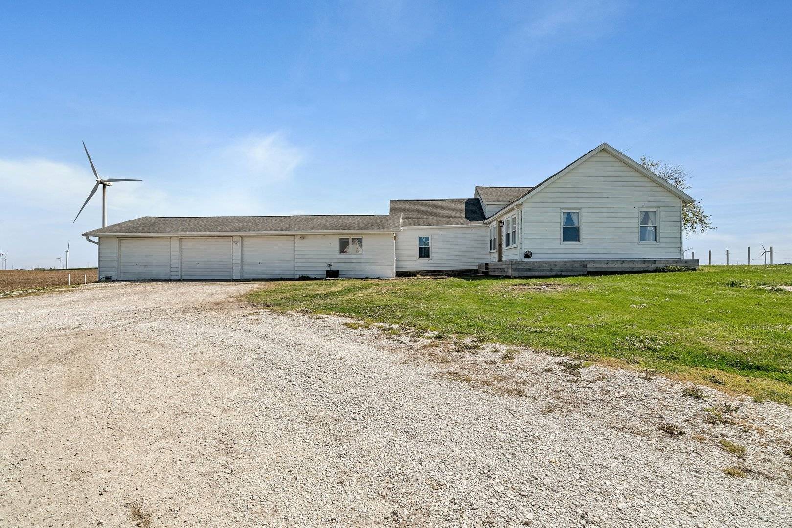 Odell, IL 60460,23678 N 2700 East Road