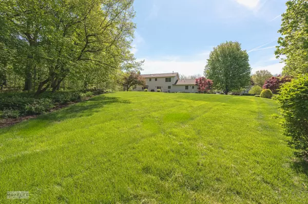 Yorkville, IL 60560,64 Crooked Creek Drive