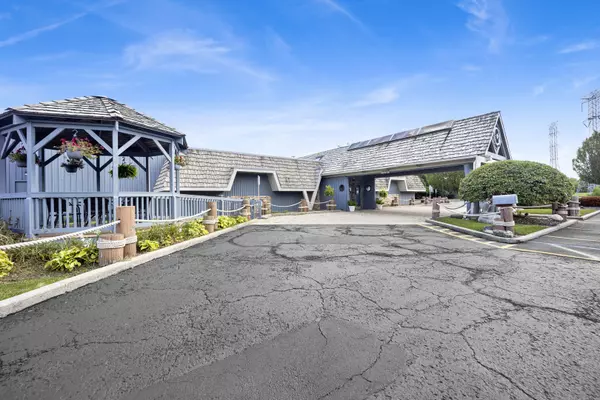 Mundelein, IL 60060,890 US-45