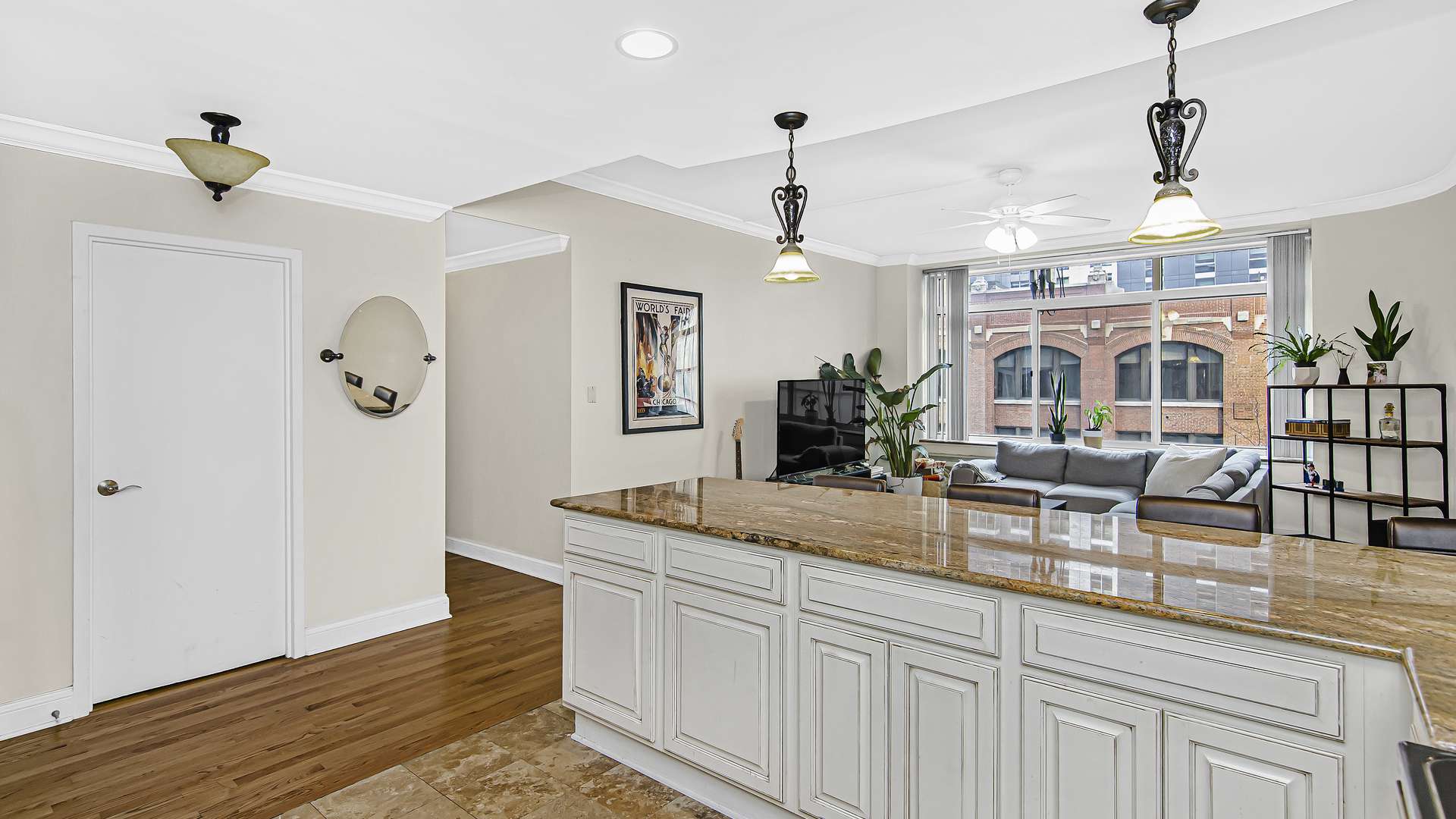 Chicago, IL 60611,211 E Ohio Street #621