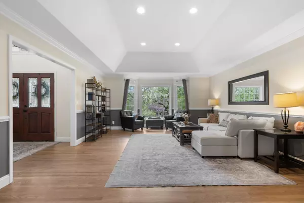 Crystal Lake, IL 60014,3919 WYNDWOOD Drive