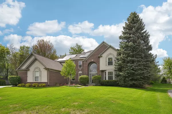 5 Stillwater Court, Algonquin, IL 60102