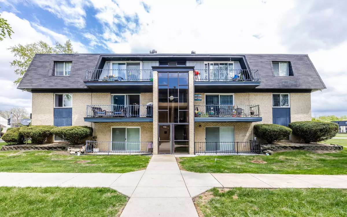 Palos Hills, IL 60465,11102 S 84th Avenue #2B