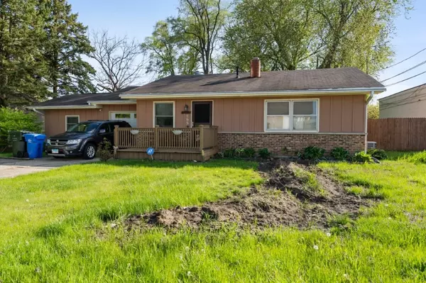 South Elgin, IL 60177,165 Ross Avenue