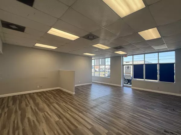 Dekalb, IL 60115,1812 Sycamore Road #B