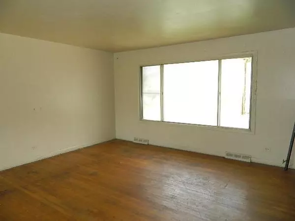 Robbins, IL 60472,13908 S Reeves Road