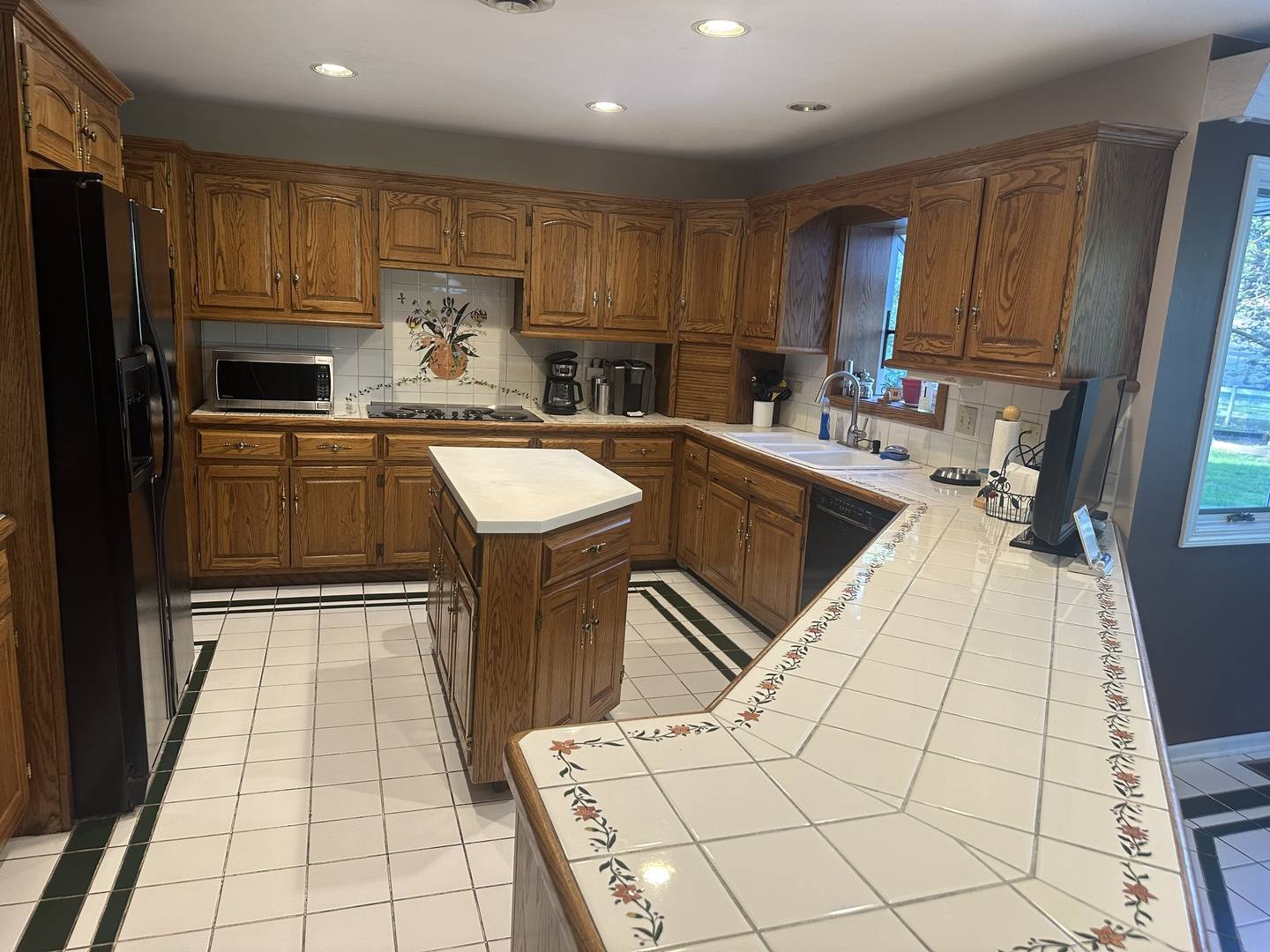 Downers Grove, IL 60516,8301 Cambridge Court