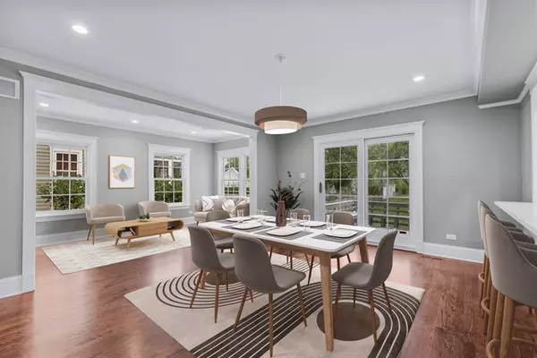 Evanston, IL 60201,2418 Thayer Street