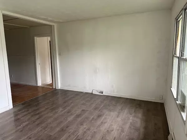 Cahokia, IL 62206,21 Westwood Drive