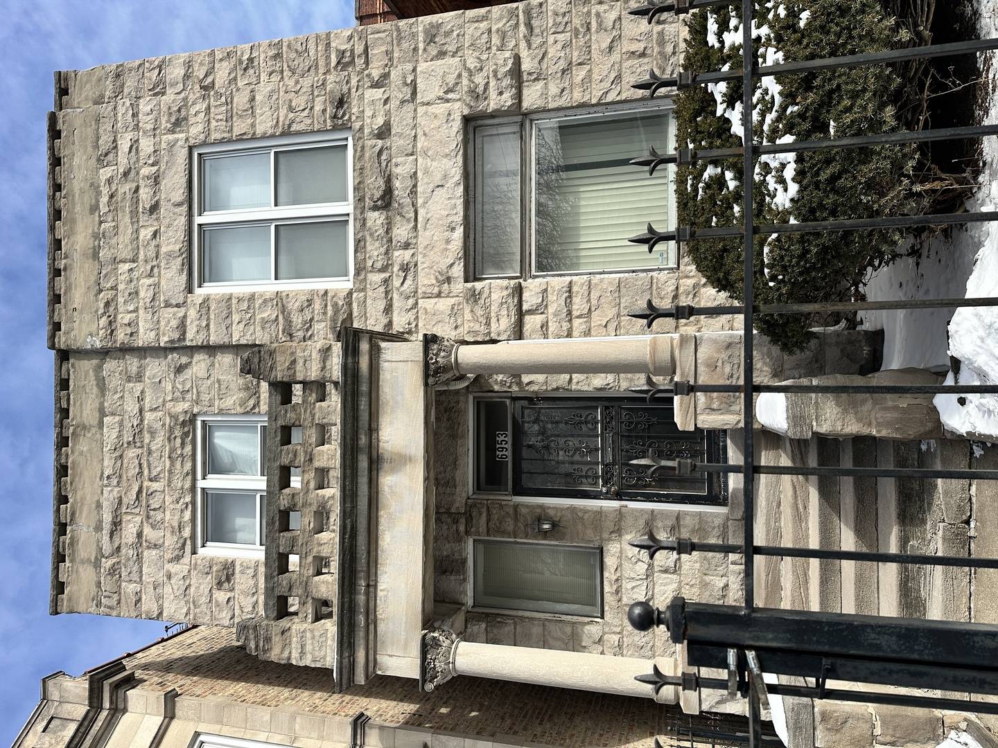 Chicago, IL 60637,6953-6955 S King Drive
