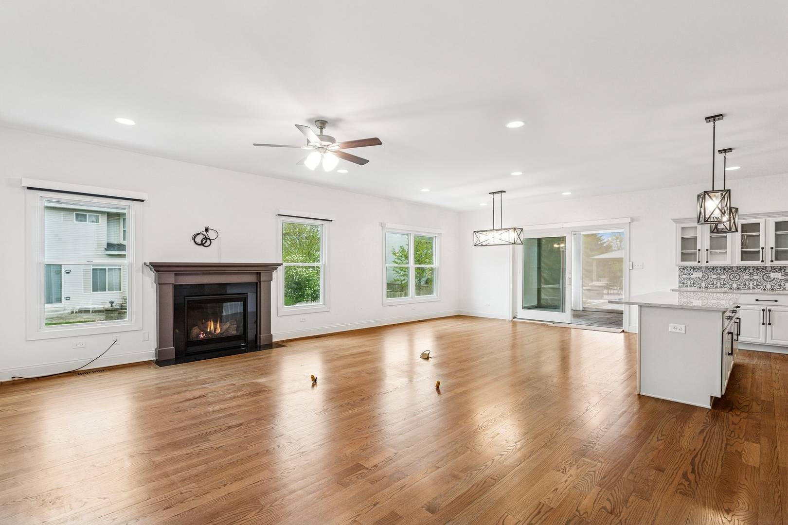 Woodridge, IL 60517,9014 Gloucester Road