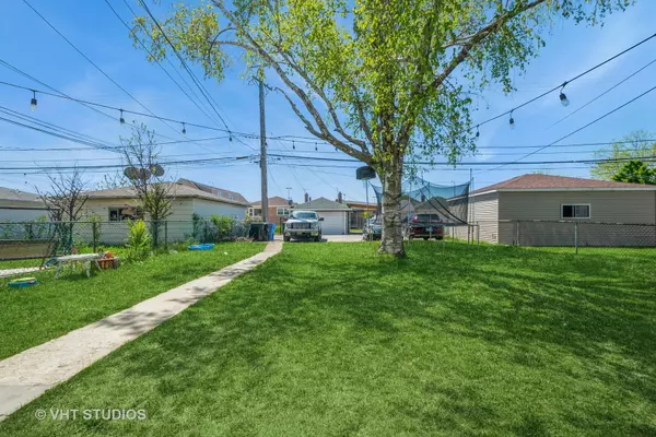 Chicago, IL 60639,2728 N Mulligan Avenue