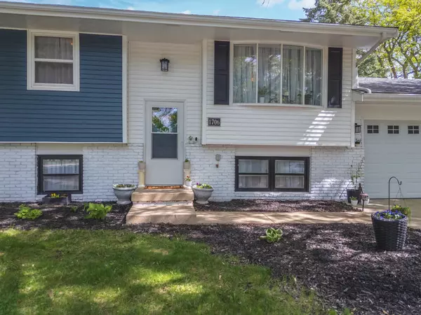 Normal, IL 61761,1706 Dunray Lane