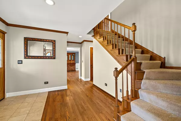 Crystal Lake, IL 60012,4302 Fox Creek Drive