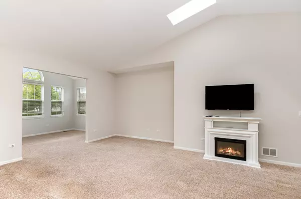 Crest Hill, IL 60403,21508 Lake St Clair Drive #0