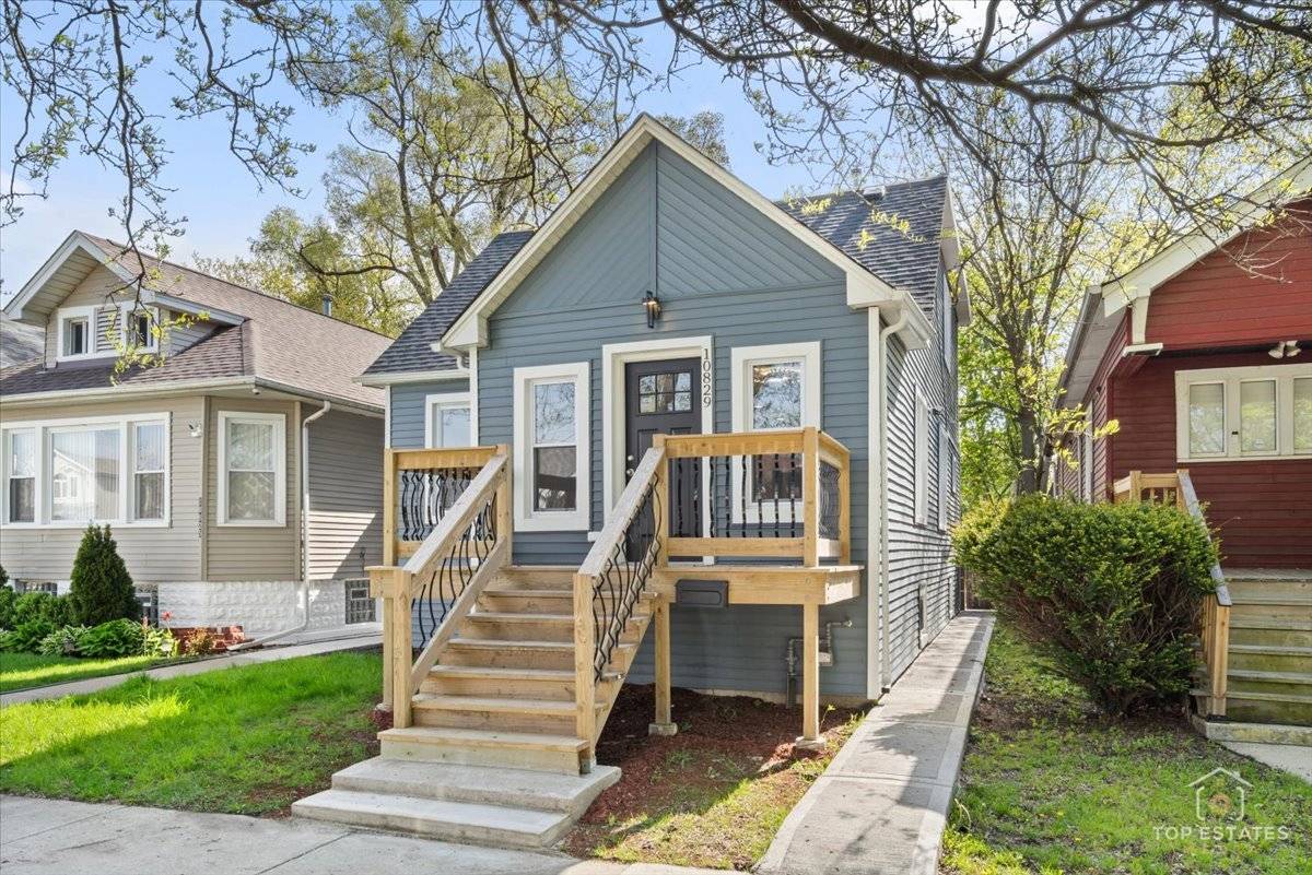 Chicago, IL 60628,10829 S Eggleston Avenue