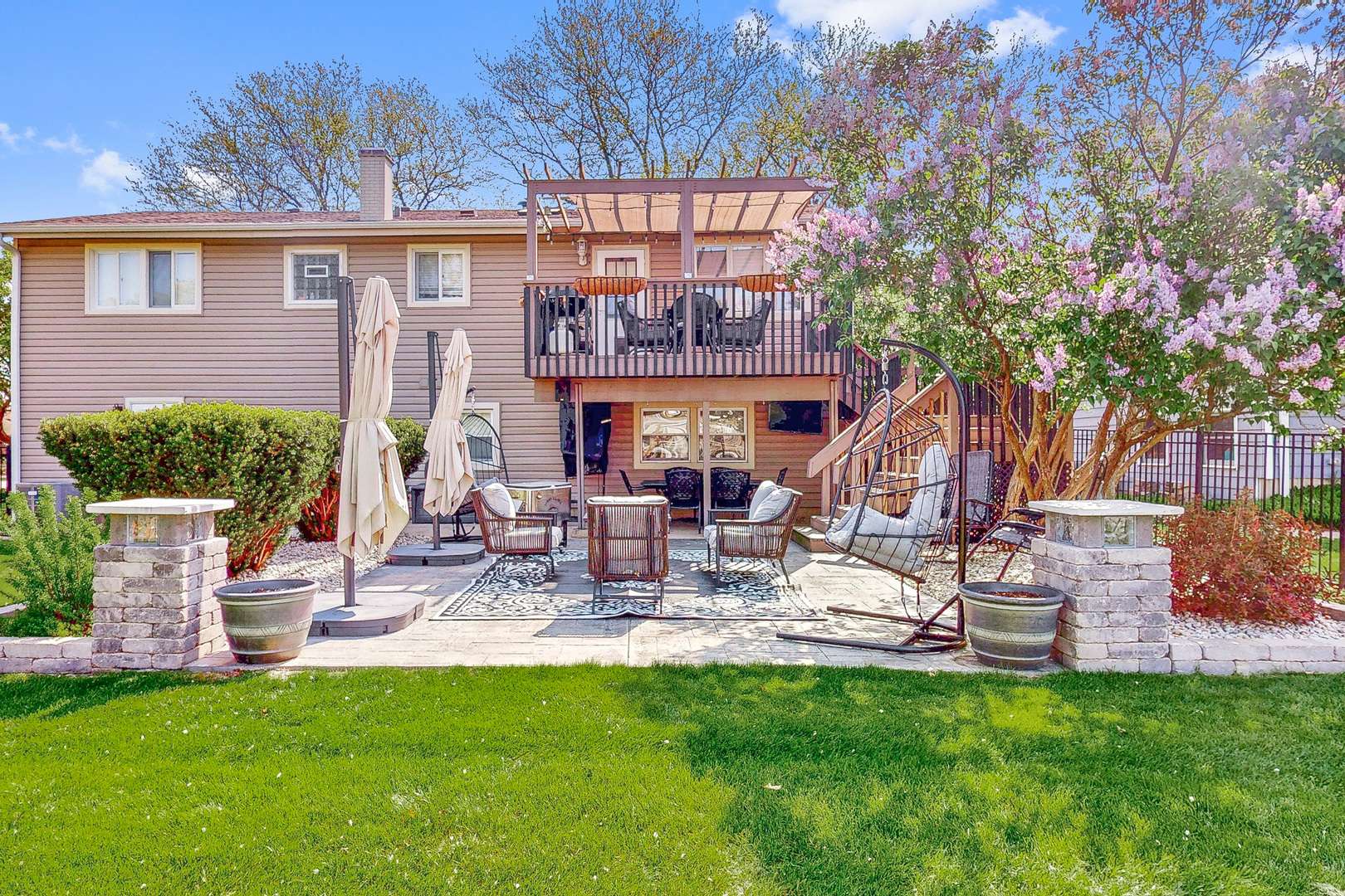 Addison, IL 60101,1156 N Fischer Drive