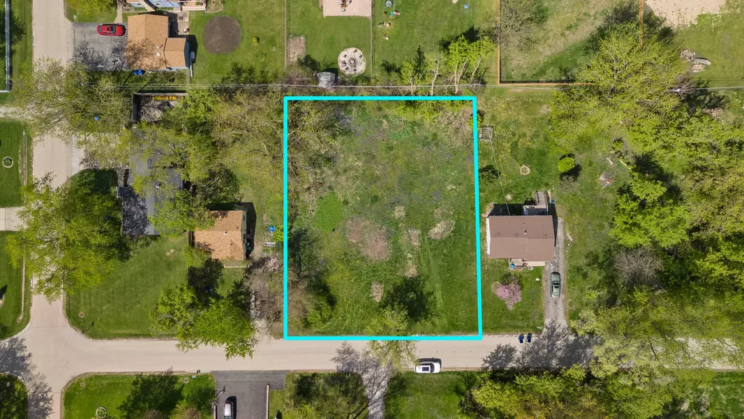 36664 N Helen Drive, Lake Villa, IL 60046