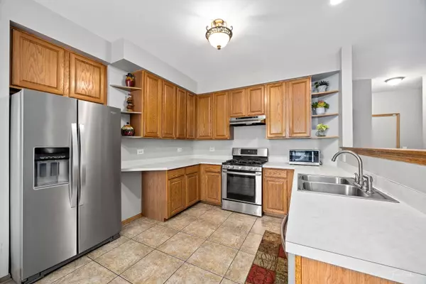 Bolingbrook, IL 60490,1913 Apple Valley Road