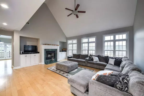 Yorkville, IL 60560,104 Bruell Street