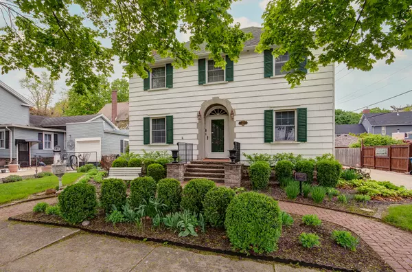 Morris, IL 60450,518 Wauponsee Street