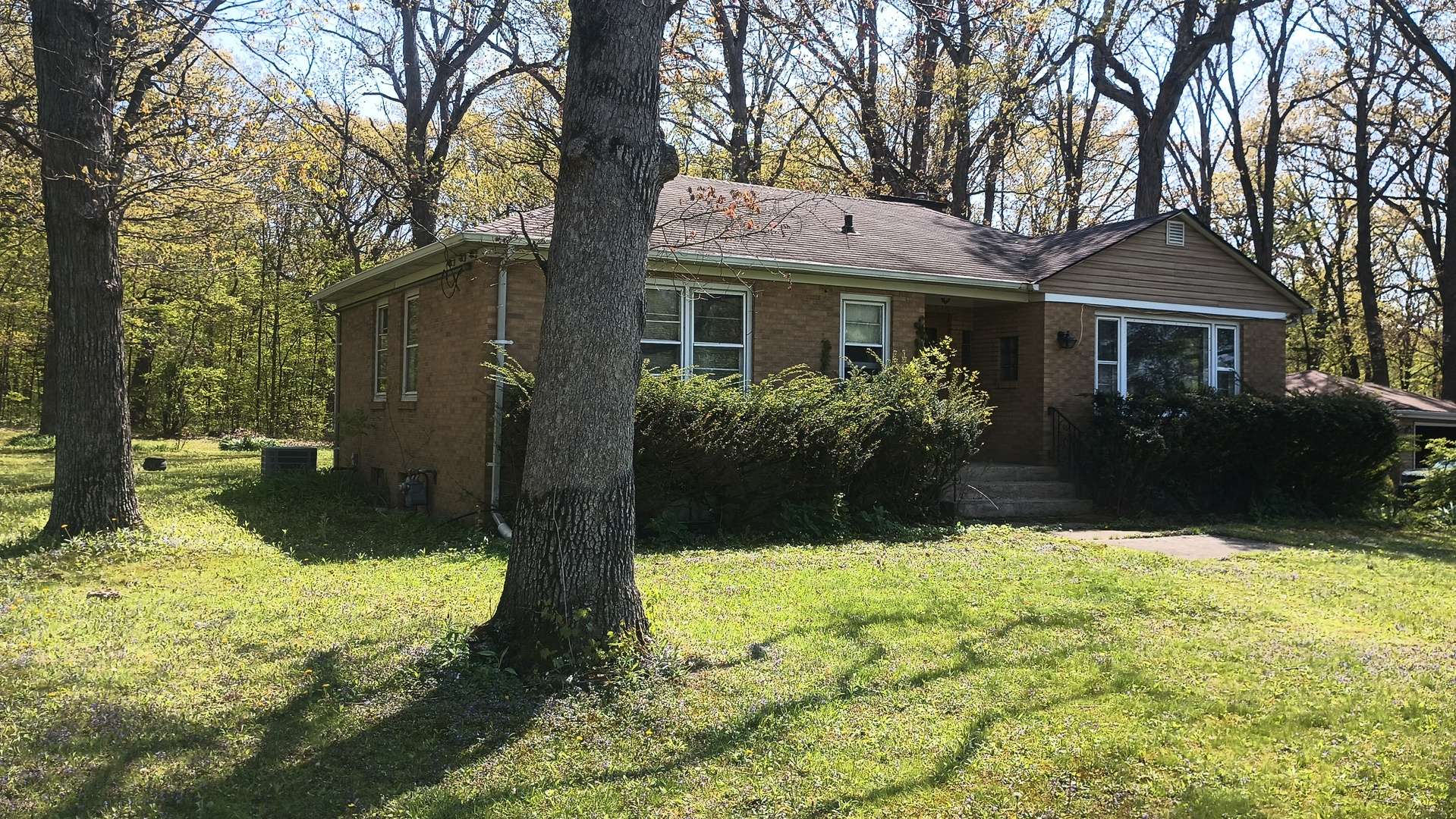 Crete, IL 60417,2119 E Exchange Street
