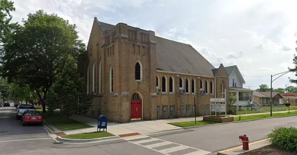 8700 S Emerald Avenue, Chicago, IL 60620