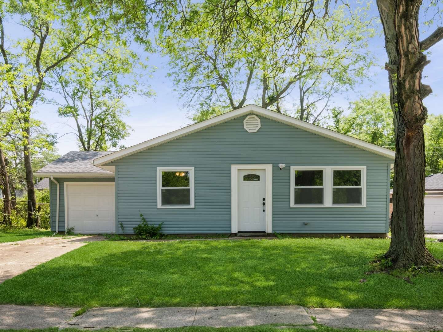 578 Andover Street, Chicago Heights, IL 60411