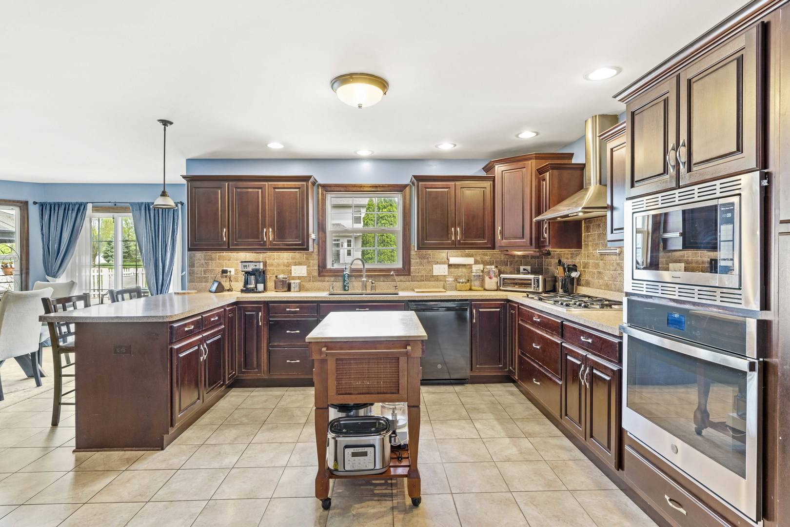Beecher, IL 60401,253 Aspen Drive
