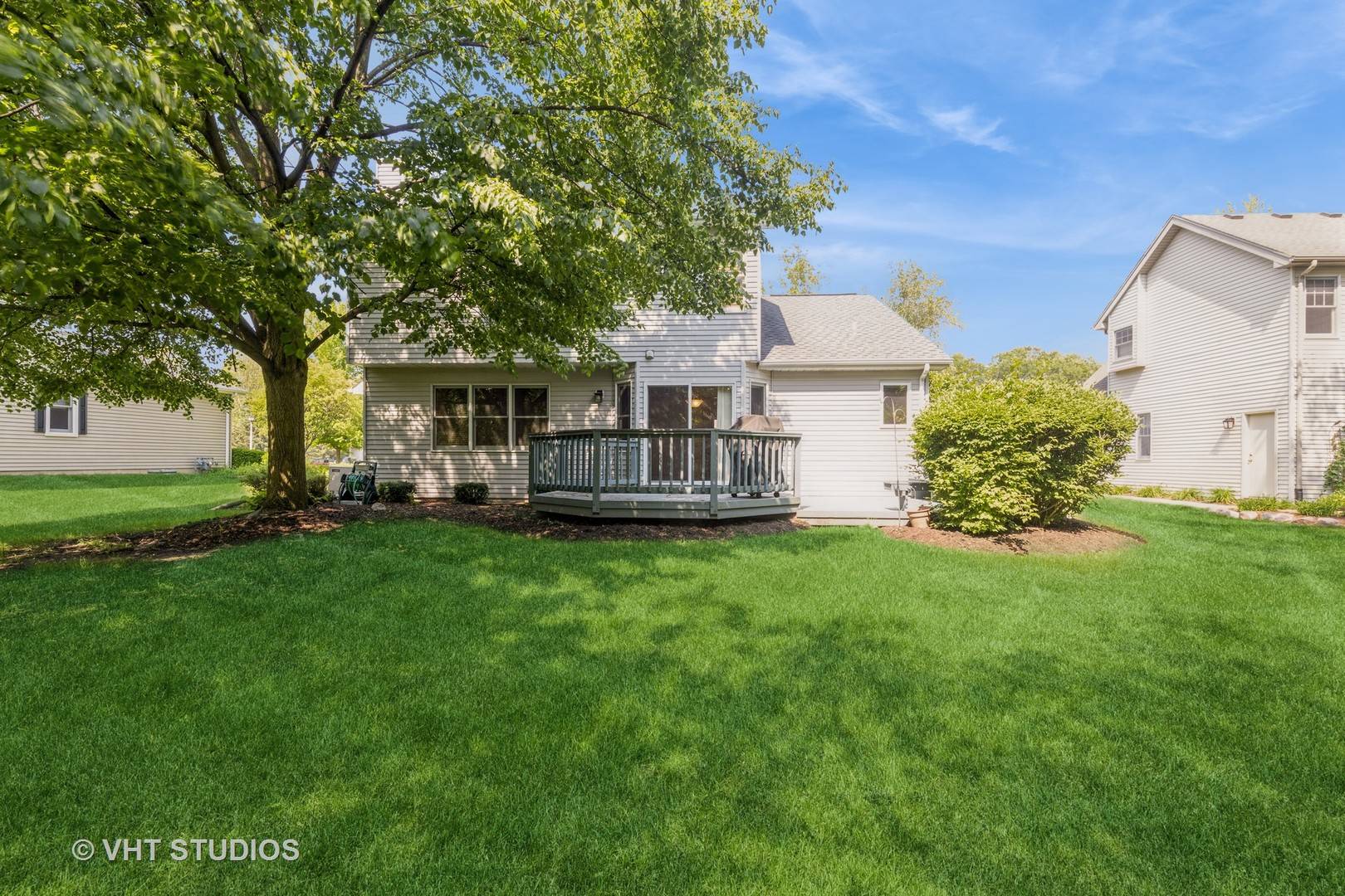 Woodstock, IL 60098,1129 Amber Court