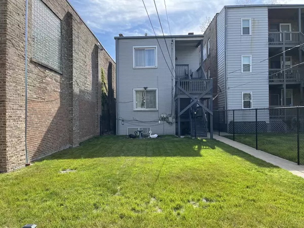 Chicago, IL 60619,7146 S Calumet Avenue