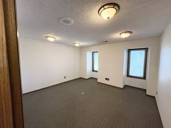 Elgin, IL 60123,2000 Larkin Avenue #301