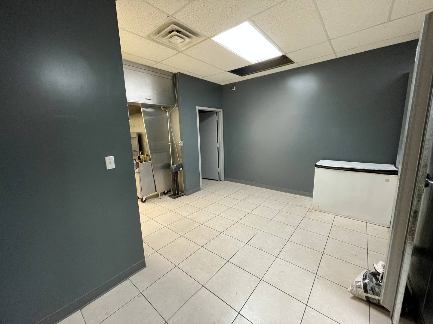 Chicago, IL 60636,6239 S Ashland Avenue #1ST
