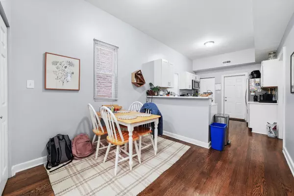 Chicago, IL 60642,934 N Noble Street