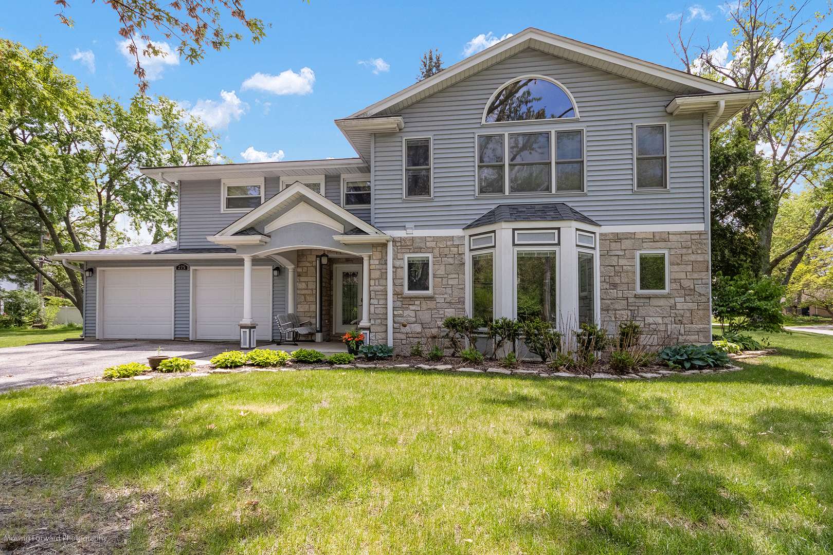 Glen Ellyn, IL 60137,275 Buena Vista Drive