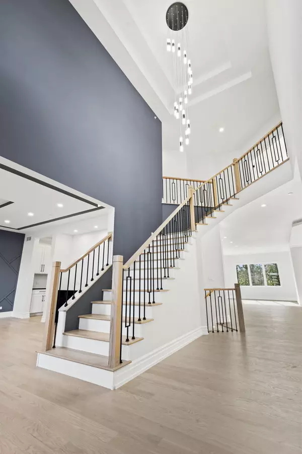 Barrington Hills, IL 60010,29 Abbey Woods Drive