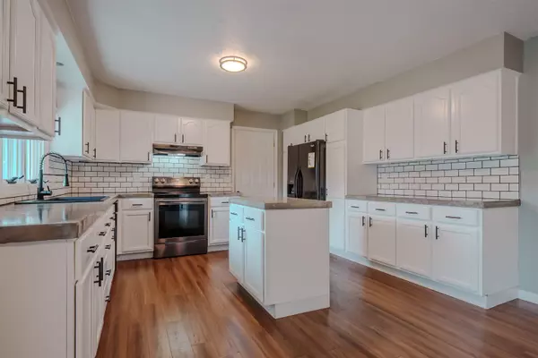 Normal, IL 61761,220 Arlington Drive