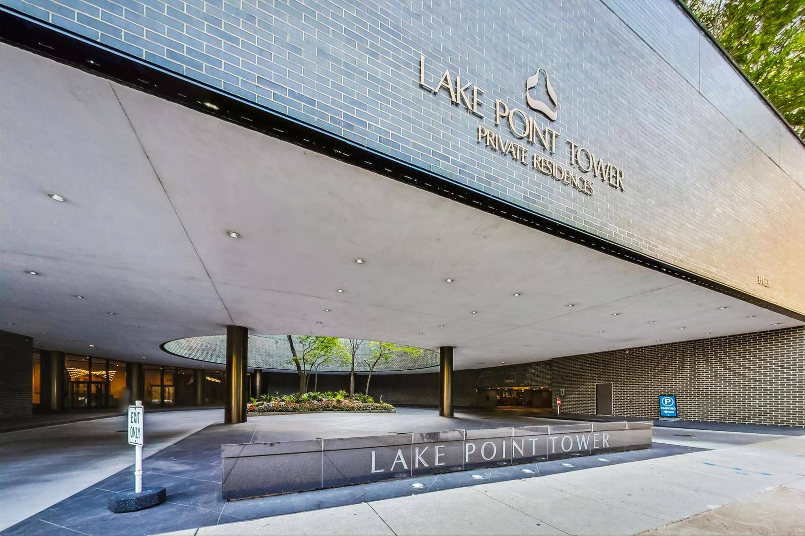 Chicago, IL 60611,505 N Lake Shore Drive #708-709
