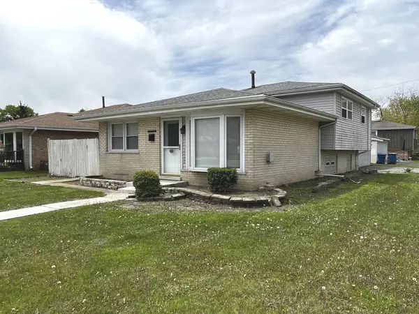 Midlothian, IL 60445,15100 AVERS Avenue