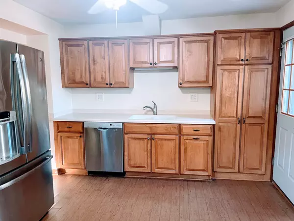 Rolling Meadows, IL 60008,2110 Swan Lane
