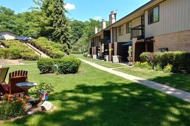 Fox Lake, IL 60020,85 Woodhills Bay Road #85