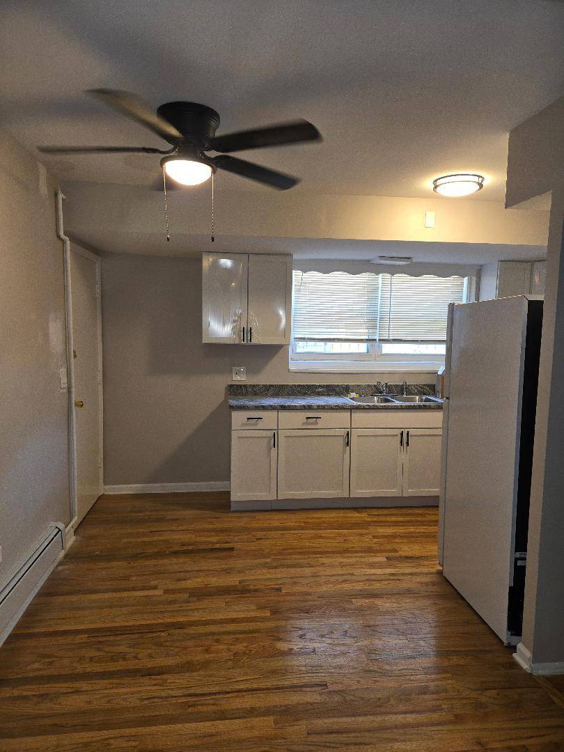 Chicago, IL 60626,1714 W Touhy Avenue #D1N
