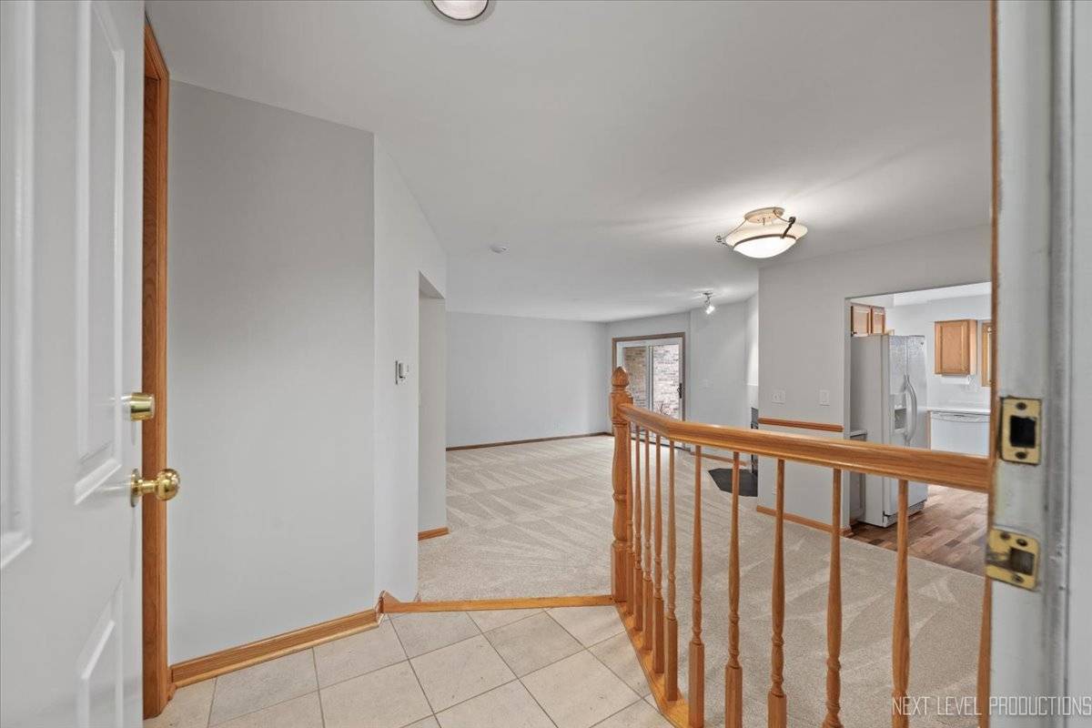 Naperville, IL 60563,963 West Court #E