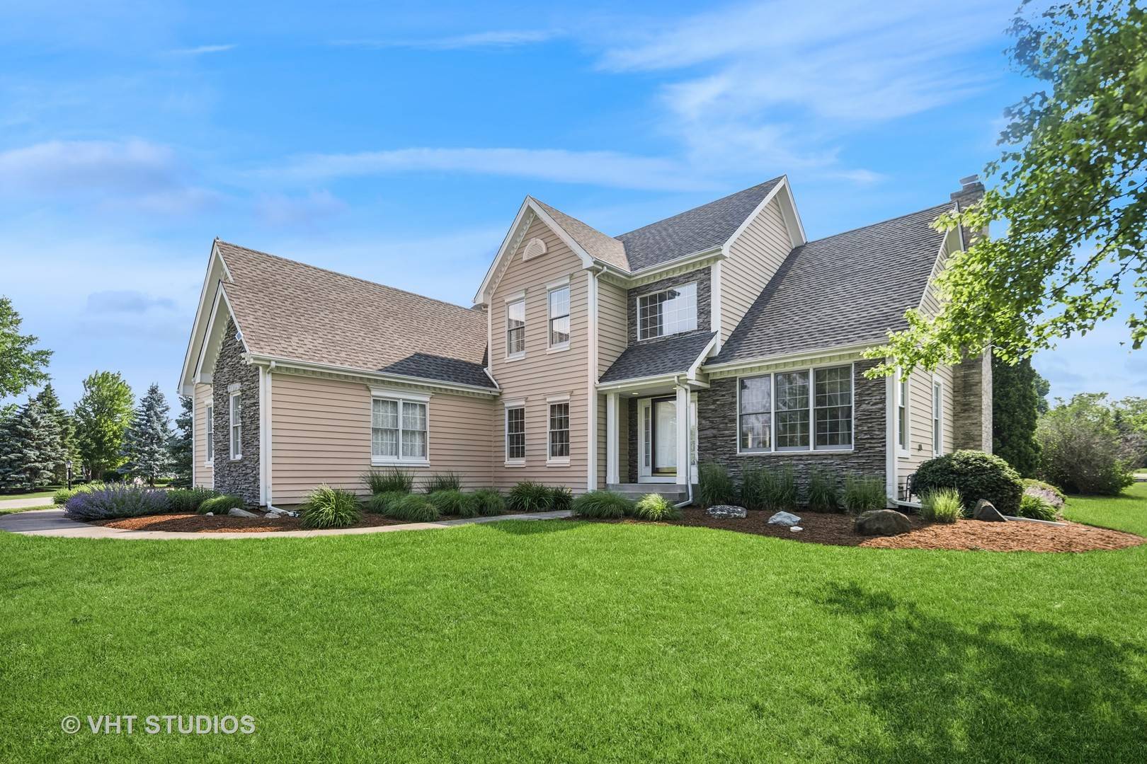 Lakewood, IL 60014,9310 NICKLAUS Lane